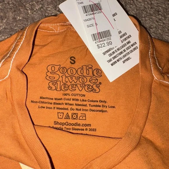 Girls Orange Graphic T-Shirt - Picture 2 of 3